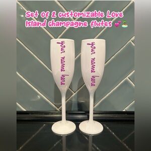 Love Island set of 2 customizable champagne flutes 🏝️💕